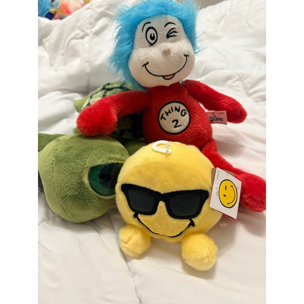 Aurora plush bundle‎
